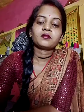 Hot bbbb online show from 04/25/26, 03:53