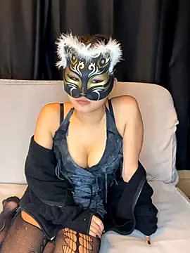 NTR COUPLE online show from 12/05/25, 12:14