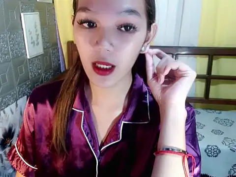 Snapshot of gorgeouswella chatting on 06/11/26, 03:59 gorgeouswella online show from 06/11/26, 03:59