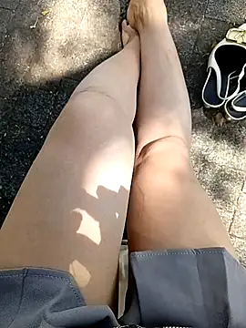 Jessical--Li online show from 10/05/25, 04:55