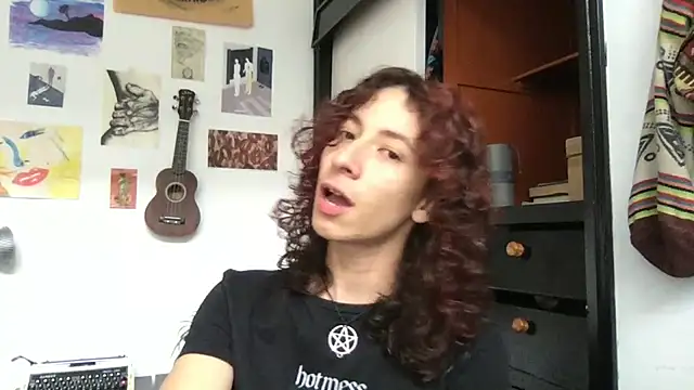 camille delrey online show from 02/02/26, 06:39