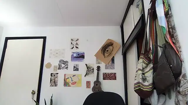 camille delrey online show from 03/29/26, 07:25