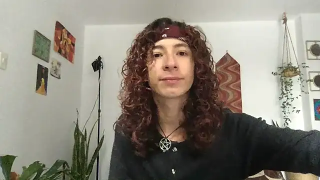 camille delrey online show from 04/27/26, 04:49