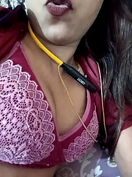 payalsharma95 online show from 10/01/25, 04:24