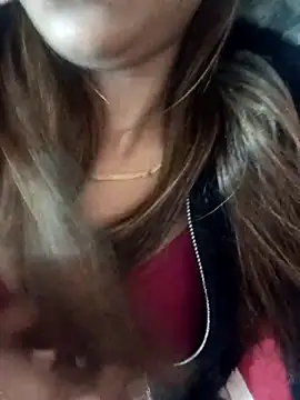 Snapshot of payalsharma95 chatting on 12/16/25, 05:18 payalsharma95 online show from 12/16/25, 05:18