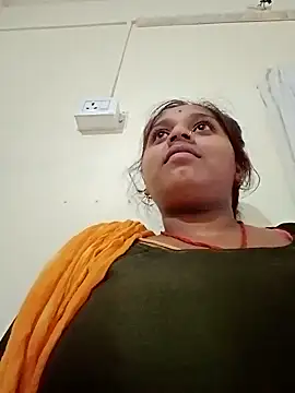 Hot crety online show from 10/06/25, 12:02