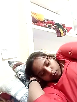 Hot crety online show from 02/05/26, 11:59