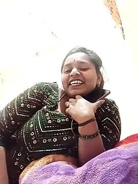 Hot crety online show from 02/15/26, 07:51