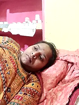 Snapshot of Hot_crety chatting on 05/12/26, 07:38 Hot crety online show from 05/12/26, 07:38