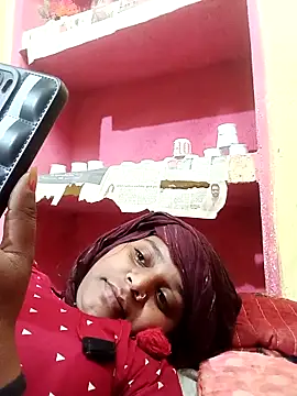Snapshot of Hot_crety chatting on 05/24/26, 06:02 Hot crety online show from 05/24/26, 06:02