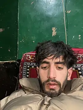 lyath3245 online show from 02/18/26, 08:32