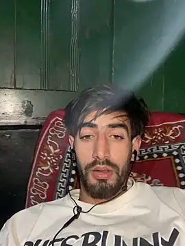 lyath3245 online show from 04/18/26, 07:18