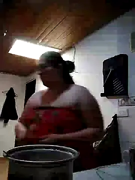 Daphne girlsex online show from 05/15/26, 04:14