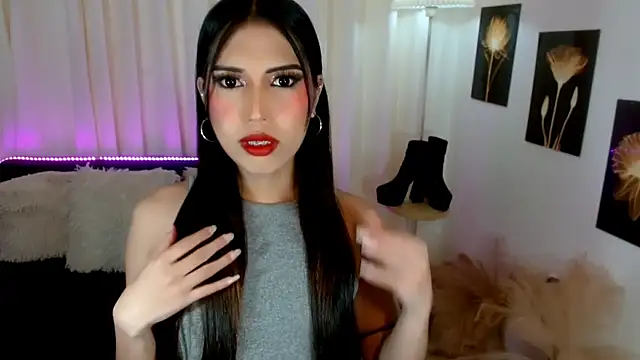 Snapshot of Sassy_Suzuhime chatting on 11/21/25, 07:07 Sassy Suzuhime online show from 11/21/25, 07:07