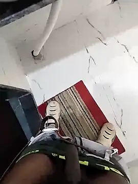 Snapshot of Wet_BunnyFun chatting on 09/26/25, 02:43 Wet BunnyFun online show from 09/26/25, 02:43