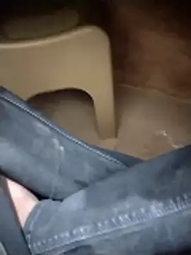 Snapshot of Wet_BunnyFun chatting on 01/09/26, 02:42 Wet BunnyFun online show from 01/09/26, 02:42