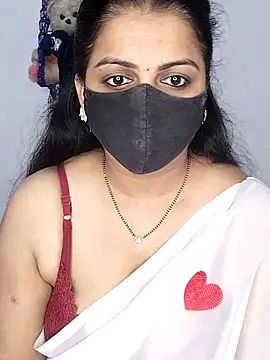 sneha bebo online show from 12/14/25, 03:28