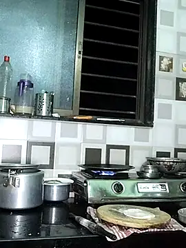 sneha bebo online show from 03/11/26, 03:18