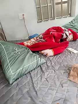 MinhChauXXX19 online show from 10/19/25, 08:15