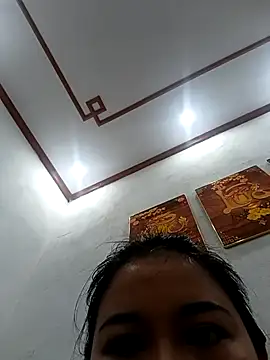 MinhChauXXX19 online show from 12/03/25, 02:41