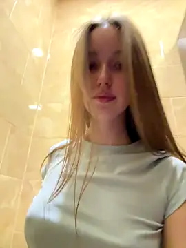 Snapshot of ElliRose chatting on 09/10/25, 07:08 ElliRose online show from 09/10/25, 07:08