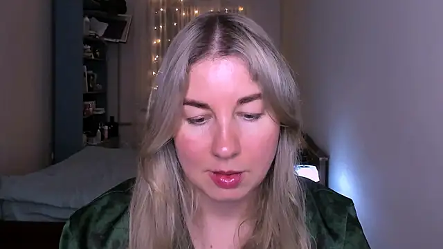 NancySanders online show from 05/22/26, 06:35