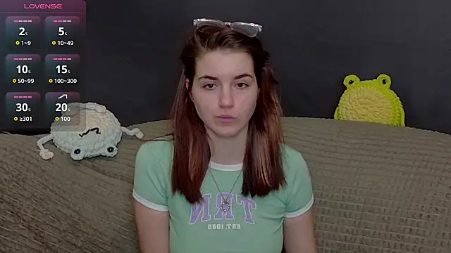 ElzaBlis online show from 11/24/25, 05:01