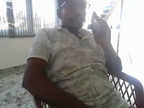 hosur horny online show from 04/15/26, 11:06