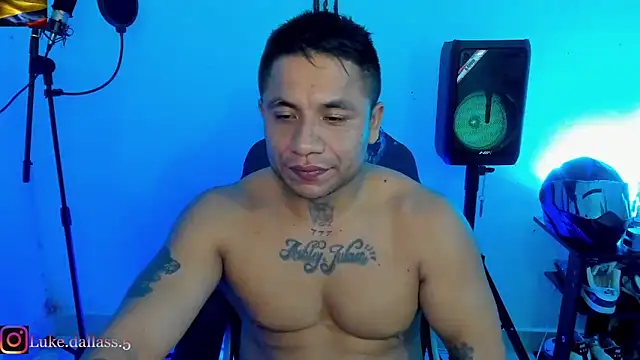 Snapshot of zeus_7777 chatting on 02/15/26, 09:55 zeus 7777 online show from 02/15/26, 09:55