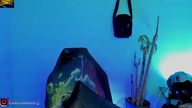 Snapshot of zeus_7777 chatting on 02/23/26, 12:24 zeus 7777 online show from 02/23/26, 12:24