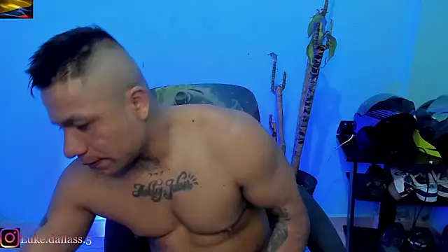 zeus 7777 online show from 03/04/26, 08:20