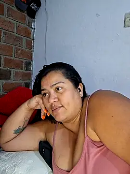 NARNYALABELLA online show from 10/19/25, 12:33