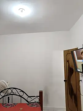 NARNYALABELLA online show from 02/19/26, 09:05