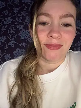 Snapshot of BritgetPsychol chatting on 10/01/25, 02:28 BritgetPsychol online show from 10/01/25, 02:28