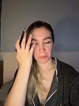 Snapshot of BritgetPsychol chatting on 11/29/25, 03:20 BritgetPsychol online show from 11/29/25, 03:20