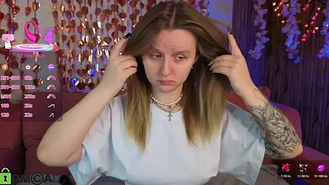 Rina Panic online show from 02/07/26, 12:25