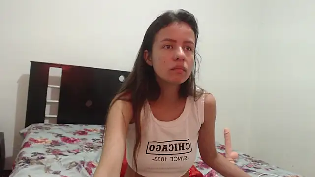 nathaly jones  online show from 11/04/25, 12:15