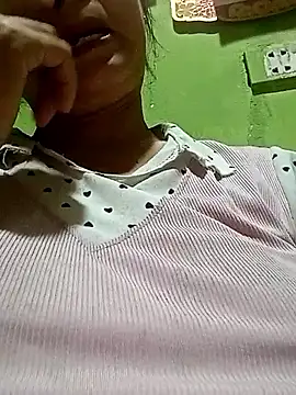 maple694 online show from 09/25/25, 01:48