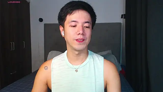 Addictiveboi online show from 03/28/26, 02:22