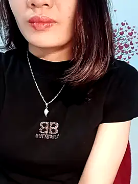 Hinna x online show from 02/21/26, 03:57