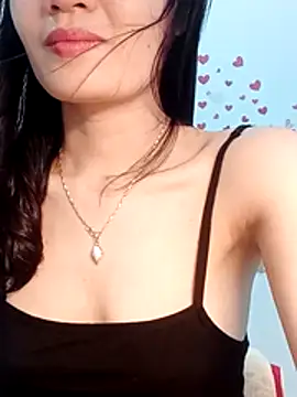 Snapshot of Hinna_x chatting on 07/12/26, 02:13 Hinna x online show from 07/12/26, 02:13