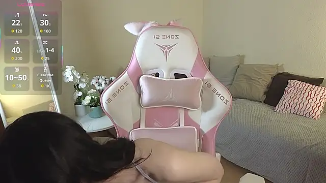 Snapshot of EsmaWonka chatting on 02/06/26, 07:12 EsmaWonka online show from 02/06/26, 07:12