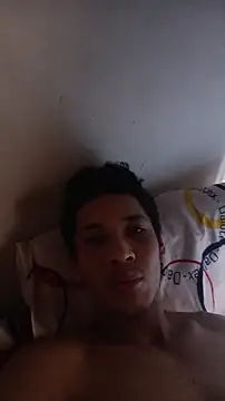 Snapshot of RuiMaddoox chatting on 11/02/25, 05:37 RuiMaddoox online show from 11/02/25, 05:37