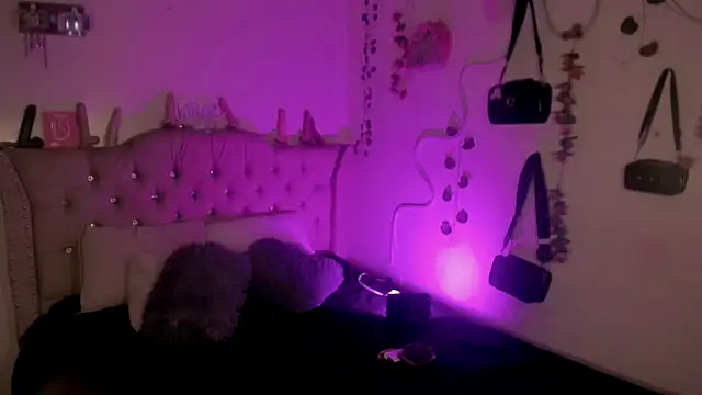 Snapshot of Cata_MW chatting on 05/12/26, 07:22 Cata MW online show from 05/12/26, 07:22