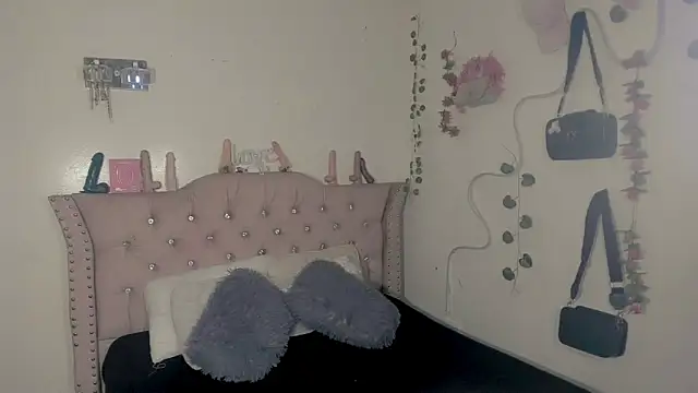 Snapshot of Cata_MW chatting on 05/13/26, 07:11 Cata MW online show from 05/13/26, 07:11