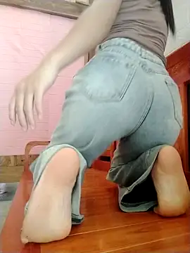 daisy will online show from 10/19/25, 03:51