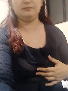 Anaa Rose online show from 04/05/26, 01:14