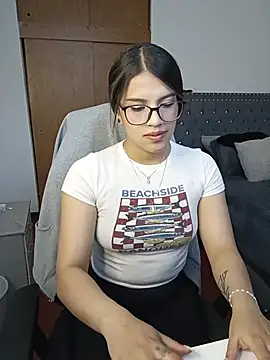 asumi 18 online show from 12/05/25, 06:59