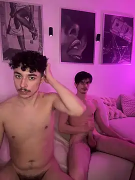 Snapshot of Pablo27622 chatting on 02/18/26, 08:05 Pablo27622 online show from 02/18/26, 08:05