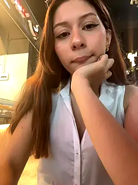 Melody-baby online show from 12/03/25, 09:35